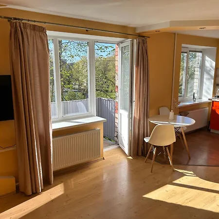 Apartment On The 4th Floor *